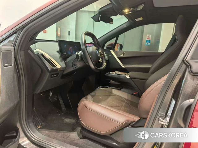 BMW iX 2022 Красный из Китая, фото 5