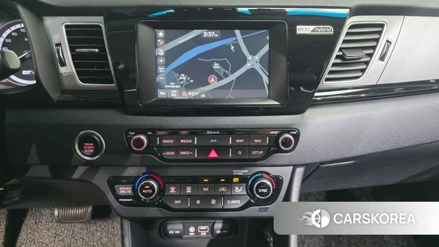 Kia Niro 2018 Серый из Кореи, фото 5