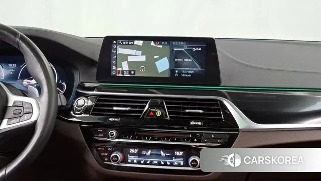 BMW 5 Series (G30) 2018 Серый из Кореи, фото 5