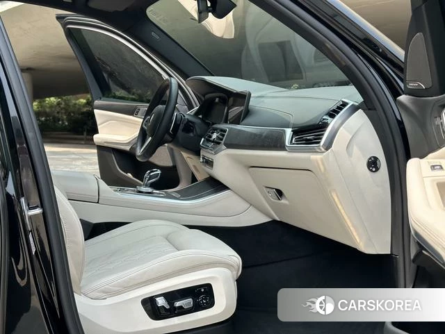 BMW X5 (imported) 2021 Черный из Китая, фото 5