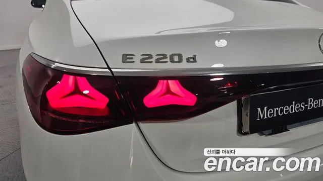 Mercedes-Benz E-Class W214 2024 Белый из Кореи, фото 5