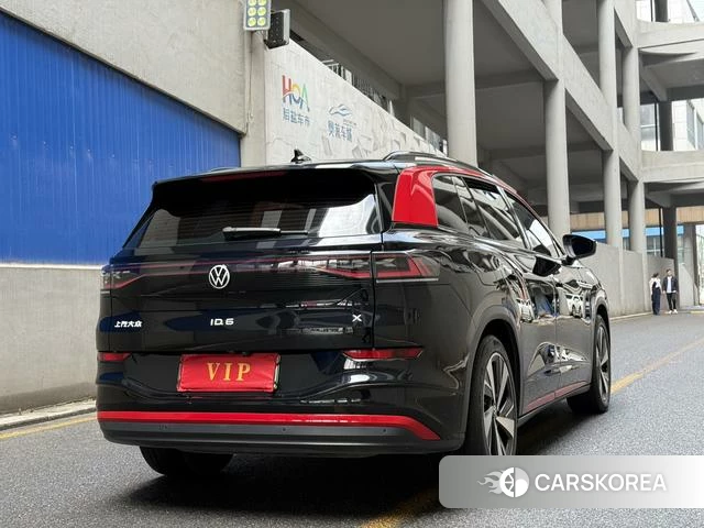 Volkswagen ID.6 X 2023 Черный из Китая, фото 5