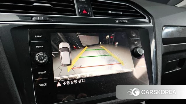 Volkswagen Tiguan second Generation 2020 Белый из Кореи, фото 5