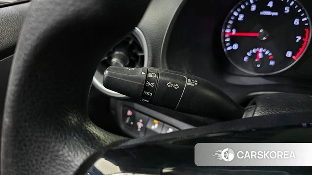 Kia The New K3 2nd generation 2021 Белый из Кореи, фото 5