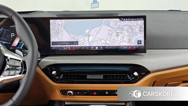 BMW 3 Series (G20) 2025 Белый из Кореи, фото 5