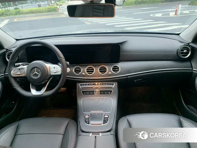 Mercedes-Benz E-class 2019 Темно-серый из Китая, фото 5