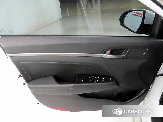 Hyundai Avante AD 2018 Белый из Кореи, фото 5