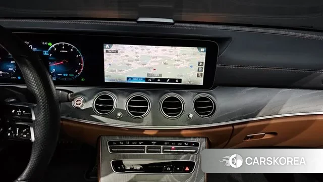 Mercedes-Benz E-Class W213 2021 Серый из Кореи, фото 5