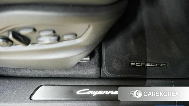 Porsche Cayenne (PO536) 2026 Черный из Кореи, фото 5