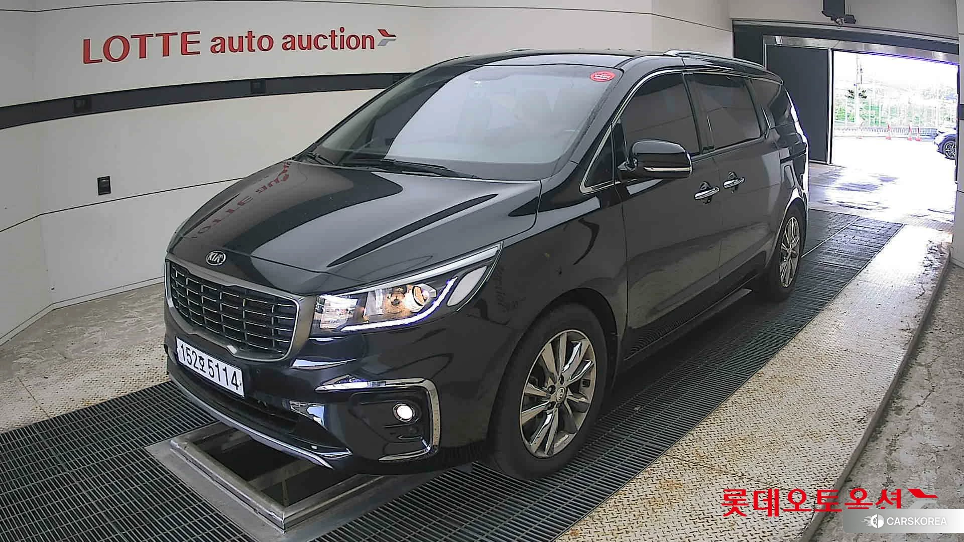 Kia Carnival 2020 Черный из Кореи, фото 5