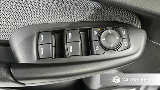 Chevrolet (GM Daewoo) Trailblazer 2021 Белый из Кореи, фото 5