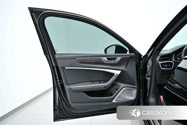 Audi A6L 2024 Черный из Китая, фото 5