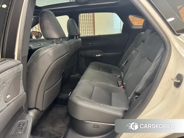 Lexus RX450h + 5th generation 2024 Жемчужный цвет из Кореи, фото 5