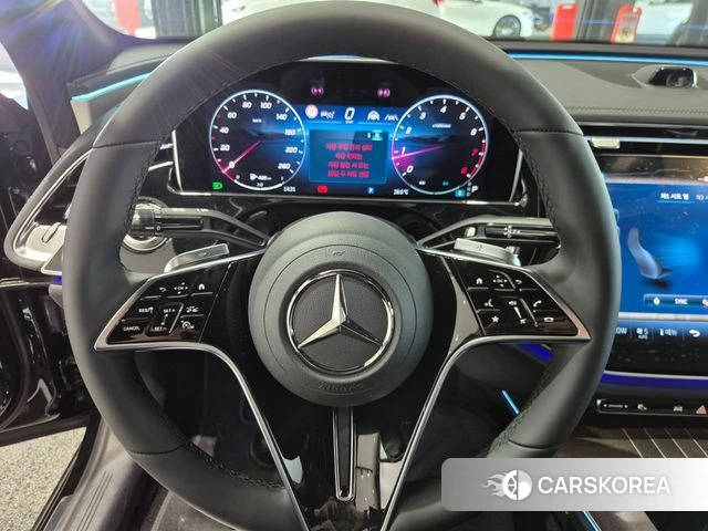Mercedes-Benz E-Class W214 2026 Черный из Кореи, фото 5
