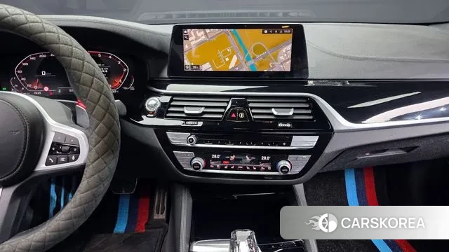 BMW 5 Series (G30) 2020 Черный из Кореи, фото 5