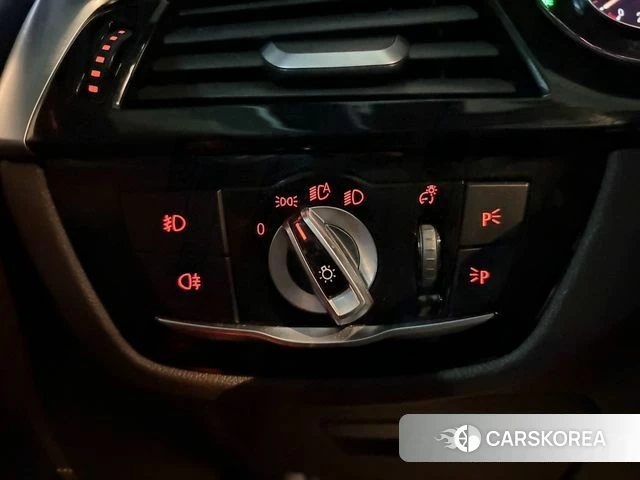 BMW 5 Series (G30) 2018 Серый из Кореи, фото 5