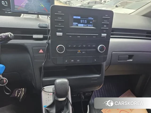 Hyundai Staria 2021 Серый из Кореи, фото 5