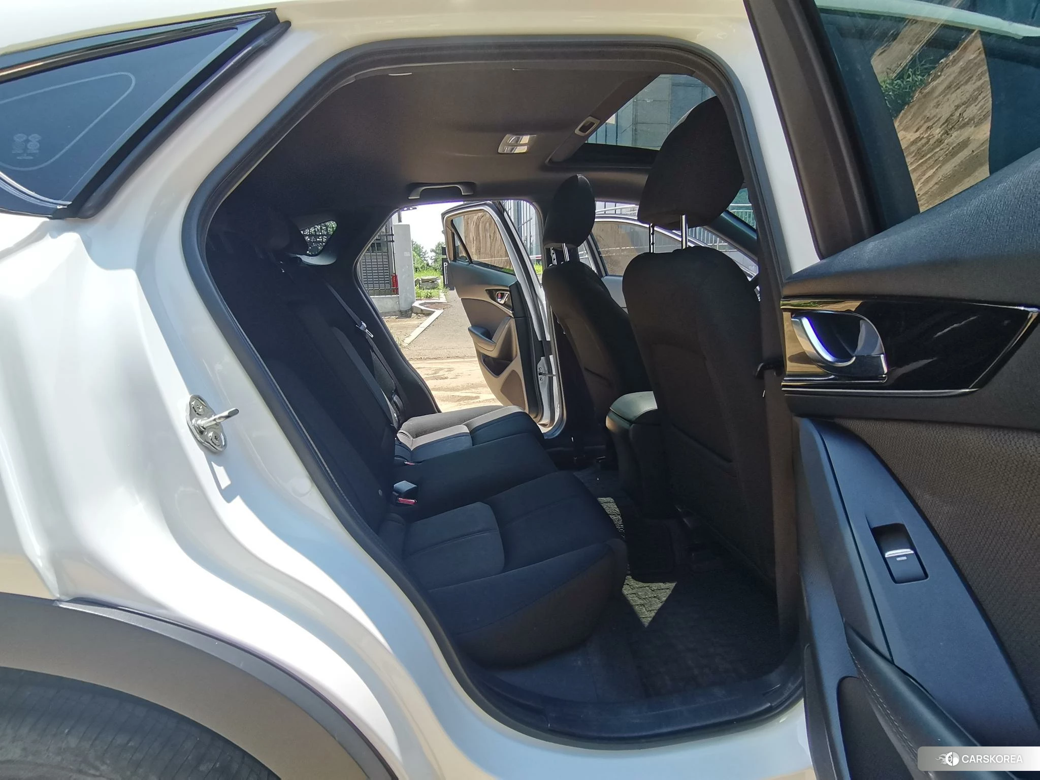 Mazda CX-4 2020 Белый из Китая, фото 5