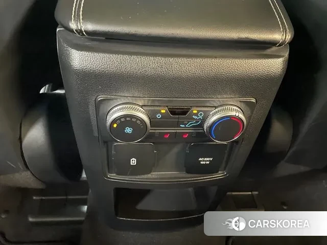 Ford Explorer 6th Generation 2020 Черный из Кореи, фото 5