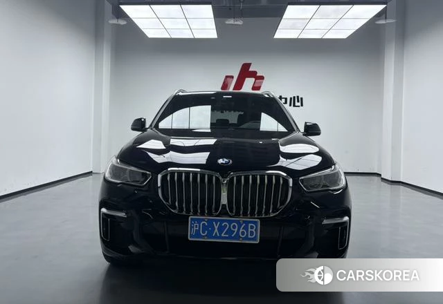 BMW X5 2023 Черный из Китая, фото 5