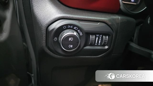 Jeep Wrangler (JL) 2020 Серый из Кореи, фото 5