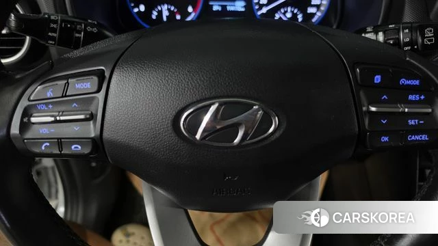 Hyundai Kona 2018 Белый из Кореи, фото 5
