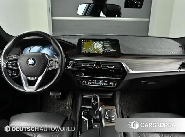 BMW 5 Series (G30) 2018 Синий из Кореи, фото 5