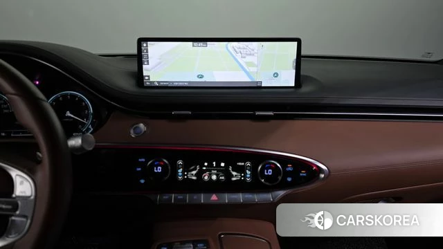 Genesis GV70 2023 Белый из Кореи, фото 5