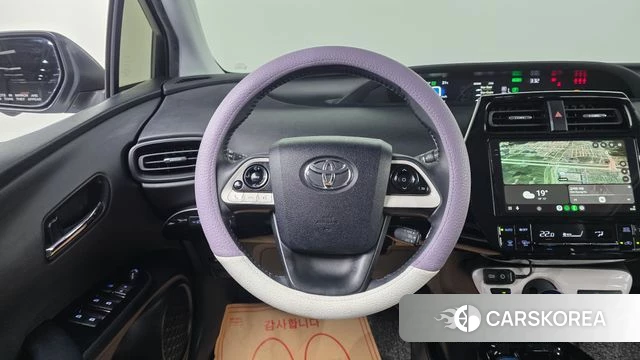 Toyota Prius 4th Generation 2018 Серебристо-серый из Кореи, фото 5