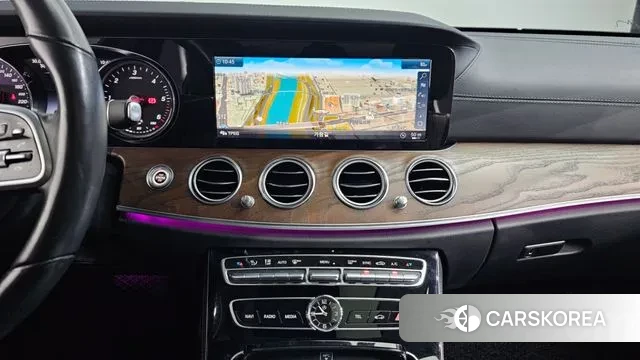 Mercedes-Benz E-Class W213 2019 Белый из Кореи, фото 5