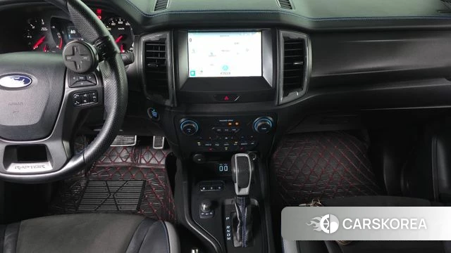 Ford Ranger 3rd Generation 2022 Серебристо-серый из Кореи, фото 5
