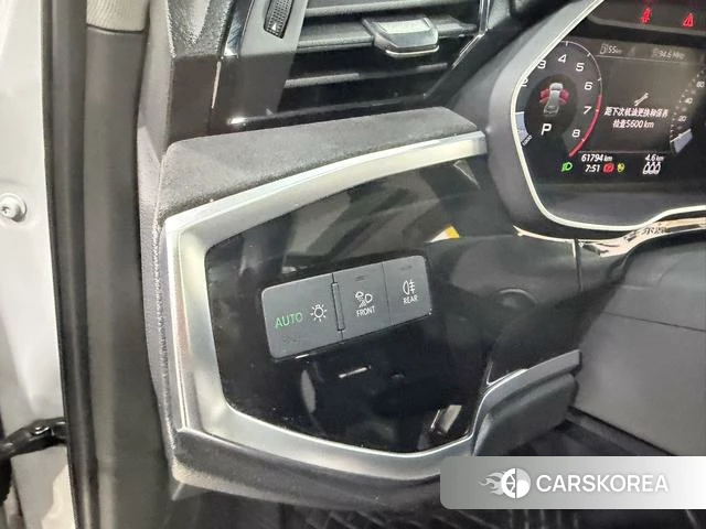 Audi Q3 2022 Белый из Китая, фото 5