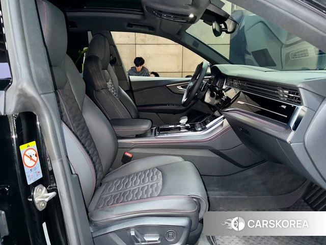 Audi RS Q8 2024 Черный из Китая, фото 5