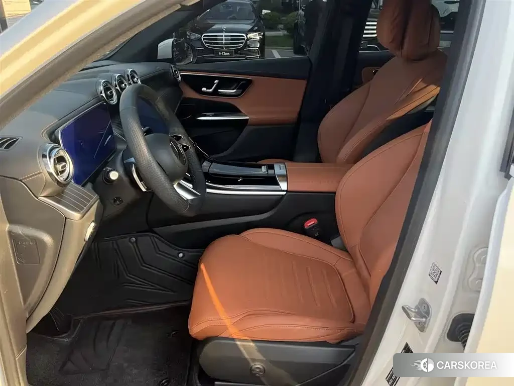 Mercedes-Benz GLC 2024 Белый из Китая, фото 5