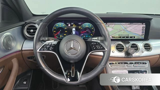 Mercedes-Benz E-Class W213 2021 Белый из Кореи, фото 5