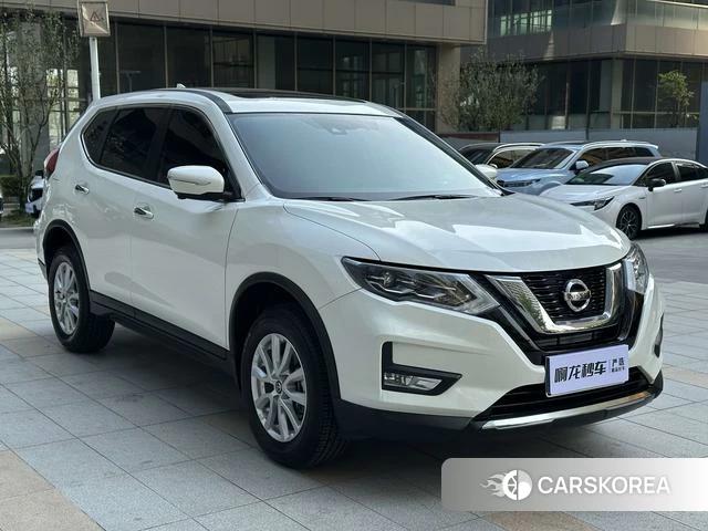 Nissan Qijun 2025 Белый из Китая, фото 5