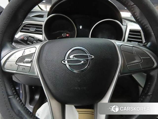 Ssangyong Tivoli Armor 2018 Синий из Кореи, фото 5