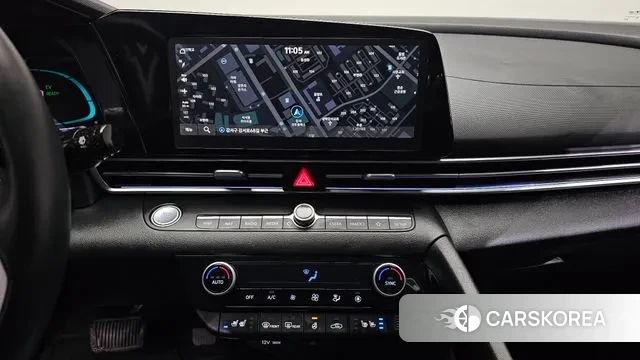 Hyundai The New Avante Hybrid (CN7) 2023 Белый из Кореи, фото 5