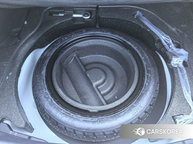 Mazda 3 Angkesaila 2023 Белый из Китая, фото 5