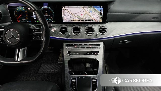 Mercedes-Benz E-Class W213 2022 Белый из Кореи, фото 5