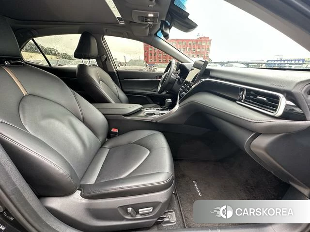 Toyota Camry 2023 Черный из Китая, фото 5