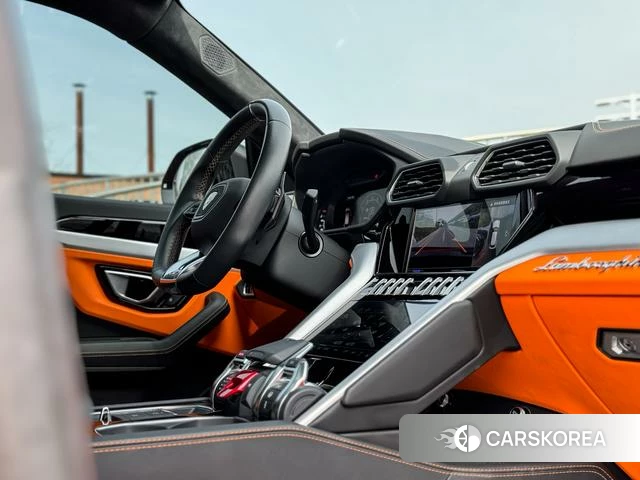 Lamborghini Urus 2023 Оранжевый из Китая, фото 5