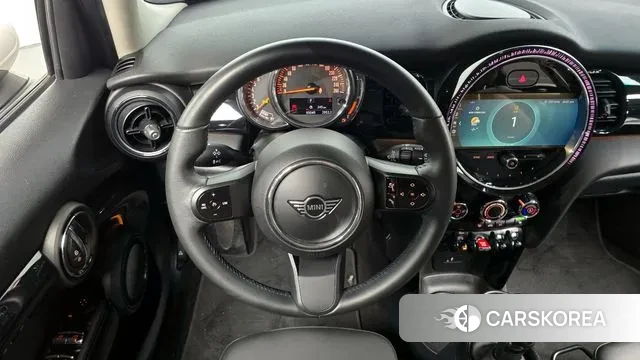 Mini Cooper 2022 Черный из Кореи, фото 5