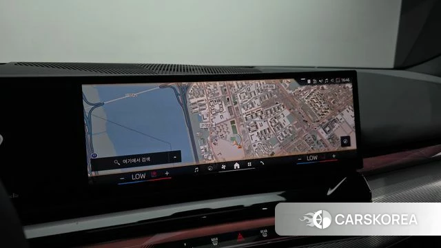 BMW 5 Series (G60) 2025 Серебристо-серый из Кореи, фото 5