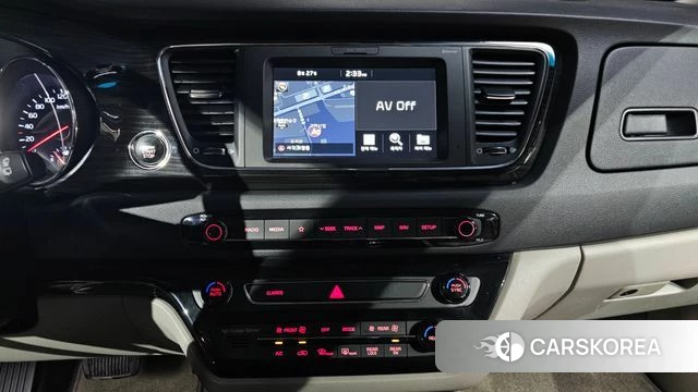 Kia The New Carnival 2018 Белый из Кореи, фото 5