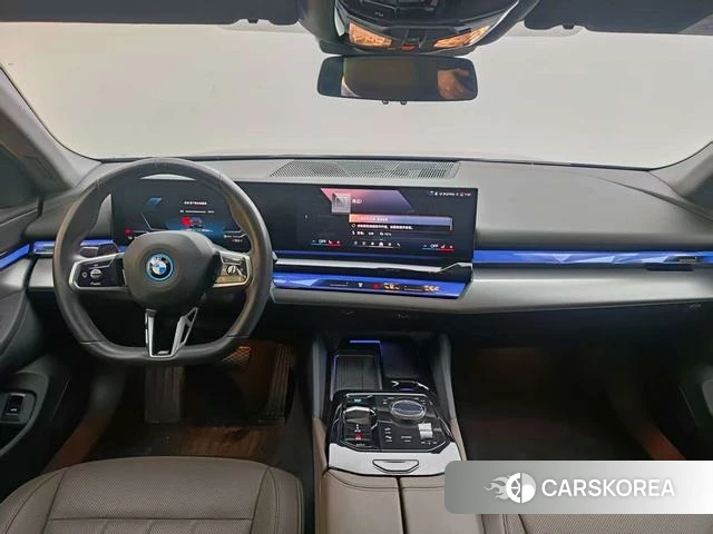 BMW i5 2025 Черный из Китая, фото 5