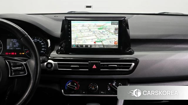 Kia Seltos 2022 Белый из Кореи, фото 5