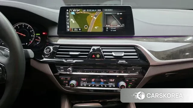 BMW 5 Series (G30) 2018 Черный из Кореи, фото 5