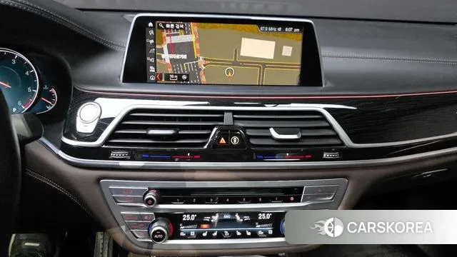 BMW 7 Series (G11) 2019 Черный из Кореи, фото 5