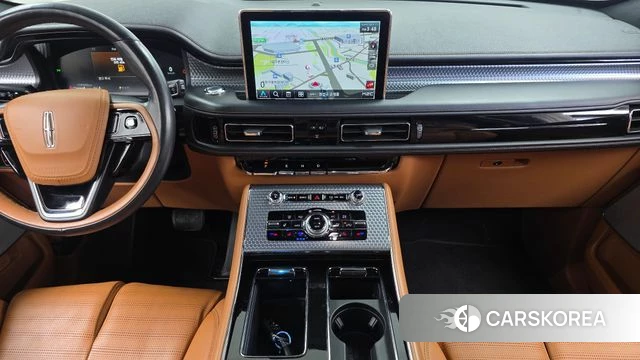 Lincoln Aviator 2nd generation 2022 Белый из Кореи, фото 5